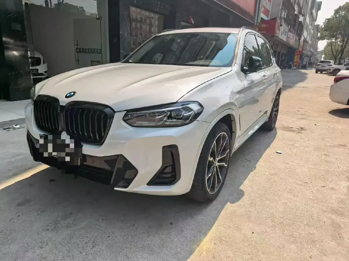 2022 BMW X3 2.0T 252HP L4 8AT