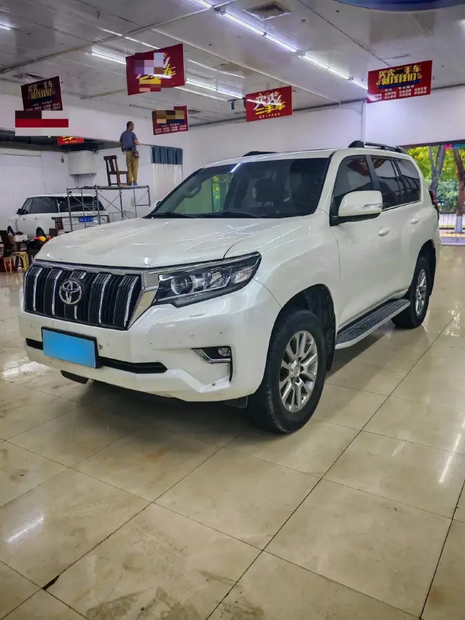 2018 Toyota Land Cruiser Prado 3.5L 280HP V6 6AT