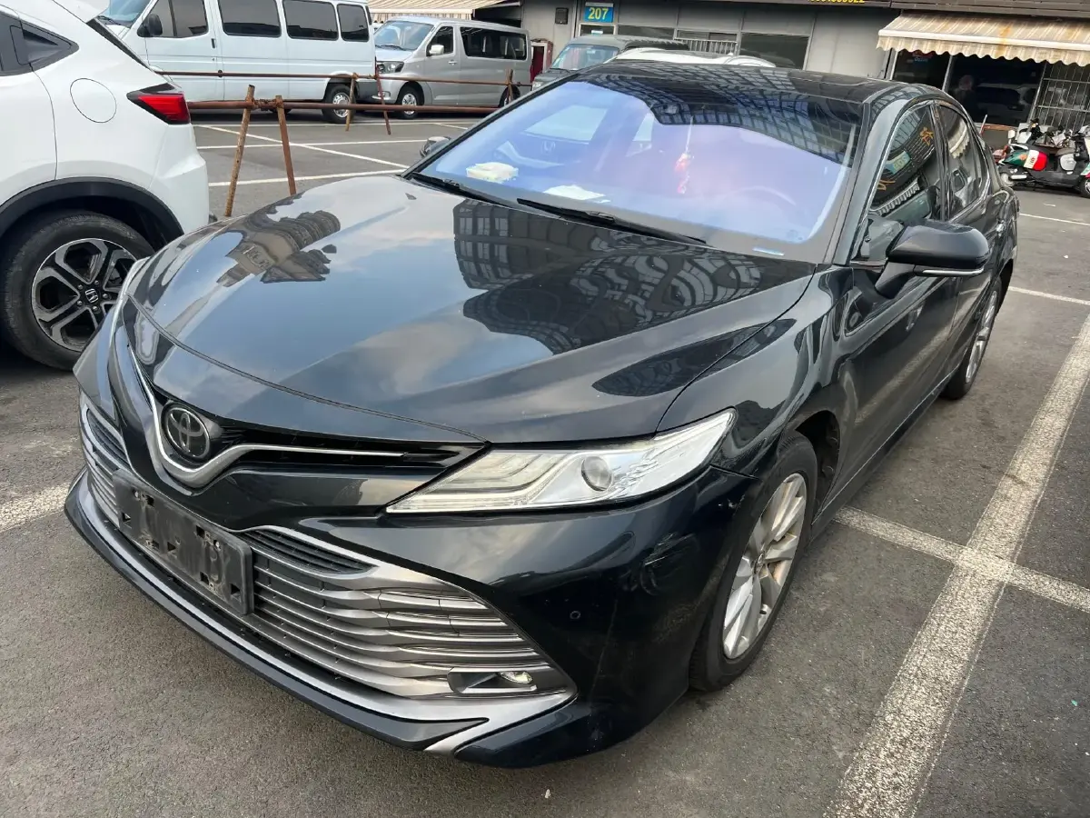 2018 Toyota Camry 2.0L 169HP L4 6AT