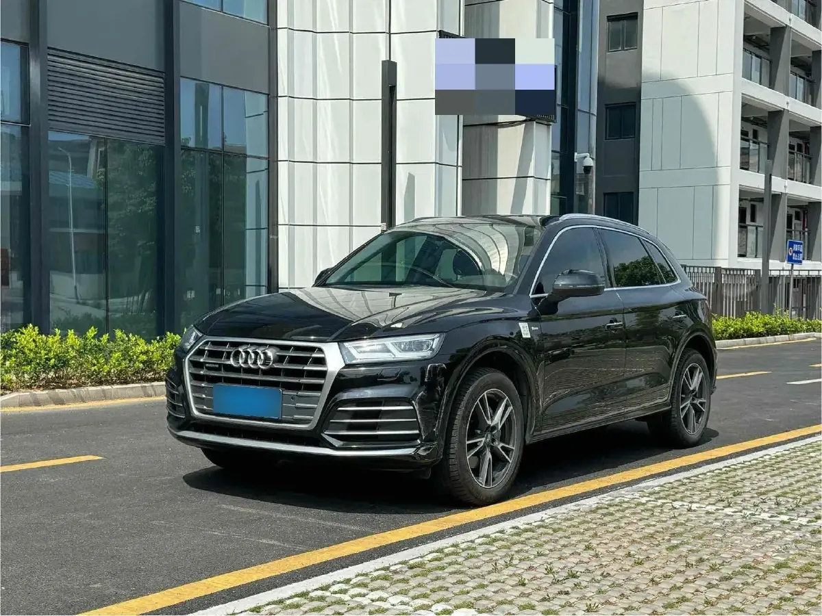 2020 Audi Q5L 2.0T 190HP L4 7DCT