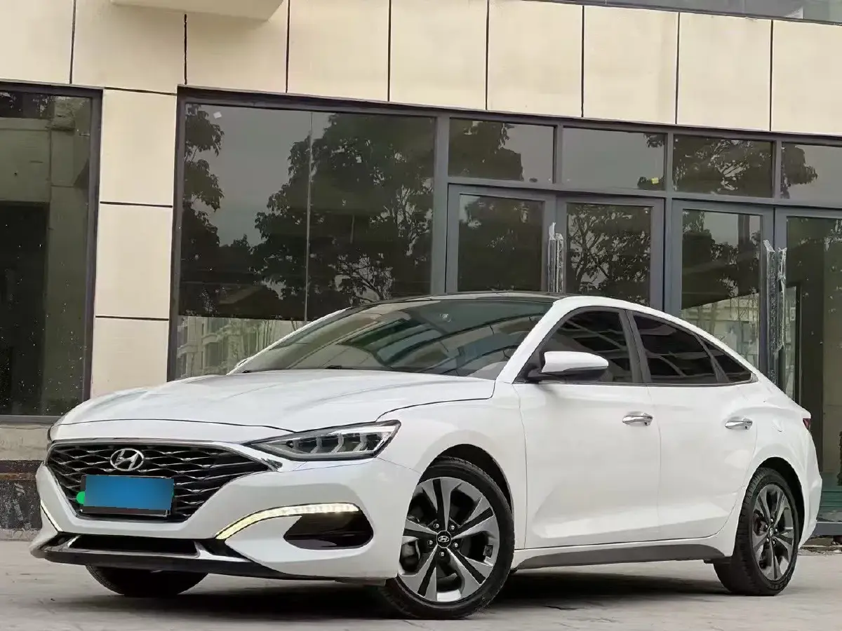 2019 Hyundai La Festa 1.6T 204HP L4 7DCT