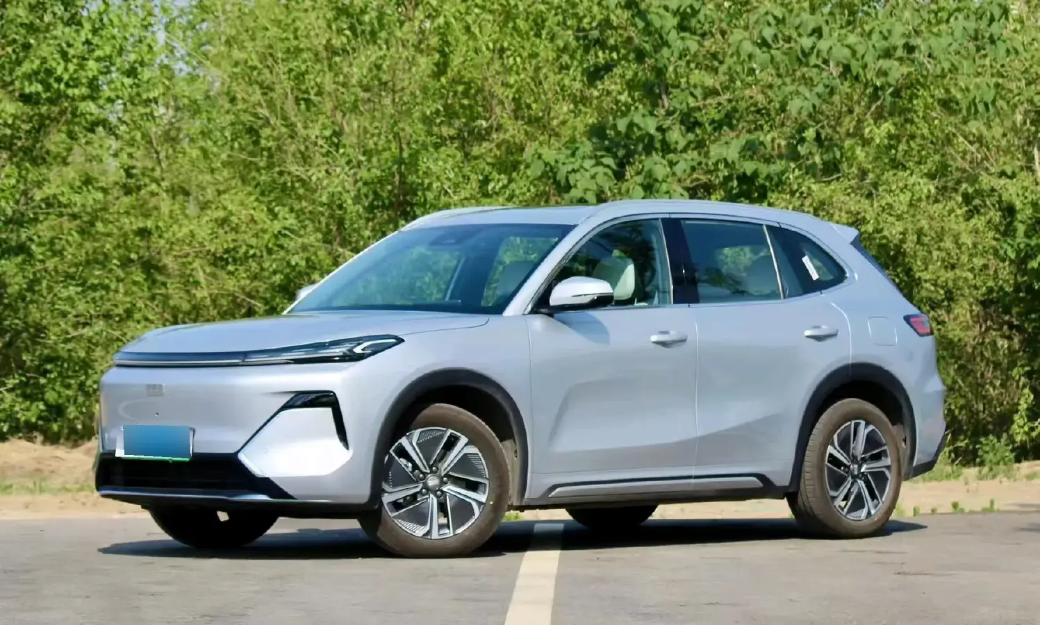 2025 Geely Galaxy Starship 7 EM-i 1.5L 112HP L4 1DHT PHEV 19.09KWH