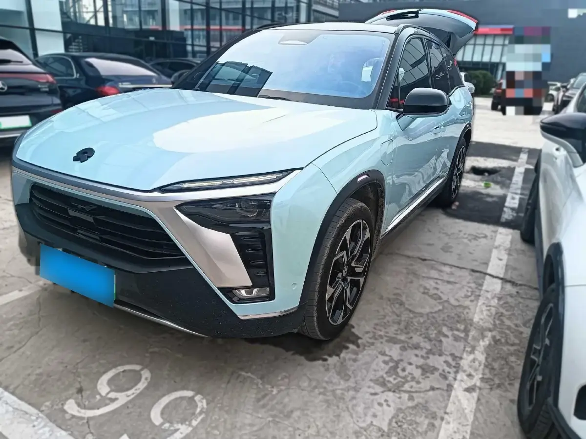 2022 NIO ES8 BEV 100KWH