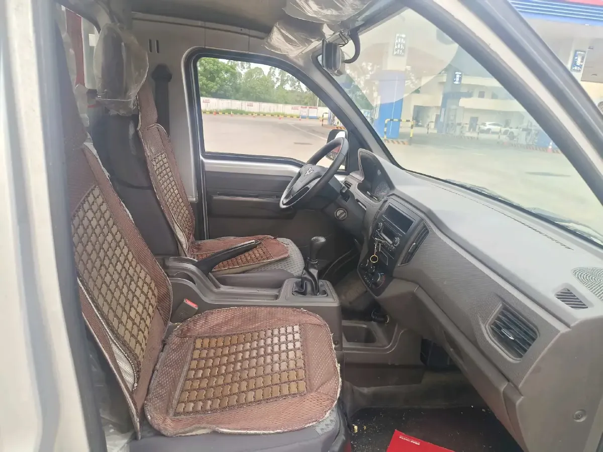 2020 WuLing RongGuang New Truck Special 1.8L 125HP L4 5MT,autocango,china used car exporter,china ev exporter,chinese used car exporter,chinese used ev exporter