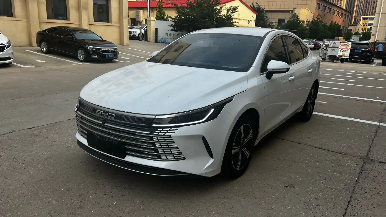 2024 BYD Destroyer 05 1.5L 110HP L4 E-CVT PHEV 18.3KWH