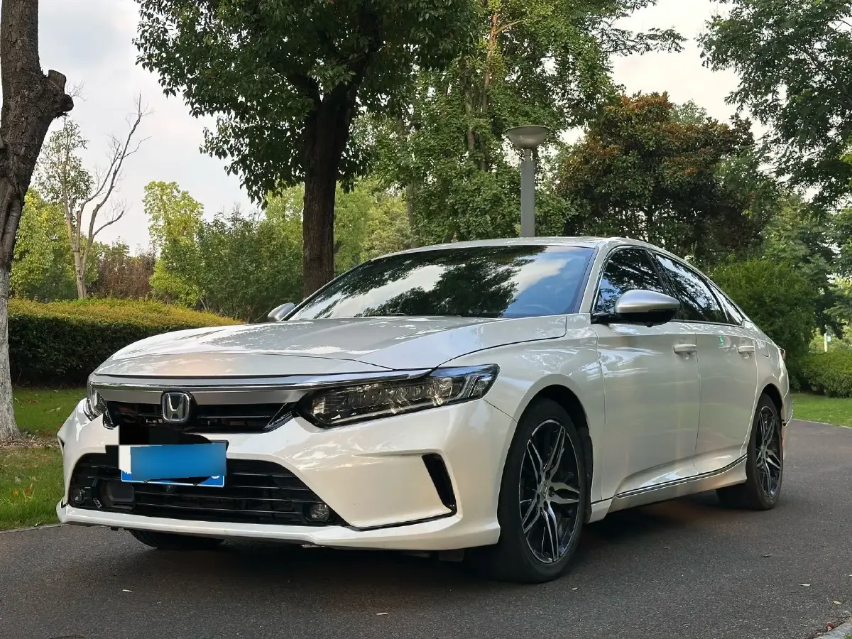 2022 Honda Inspire 2.0L 146HP L4 E-CVT Hybrid