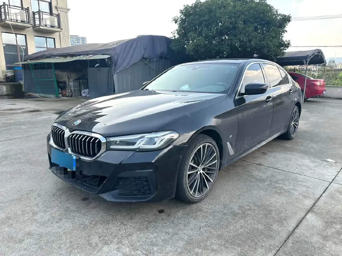 2021 BMW 5 Series 2.0T 252HP L4 8AT