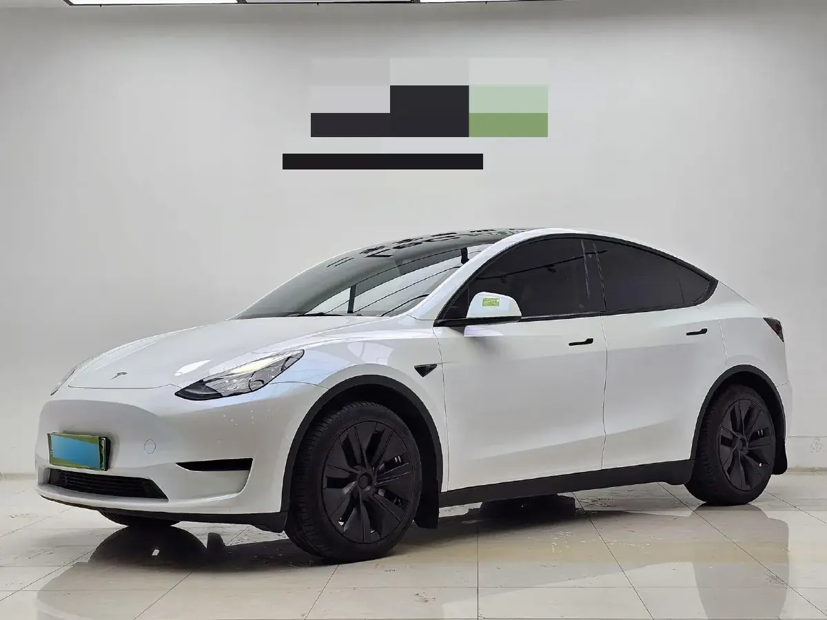 2022 Tesla Model Y BEV 60KWH