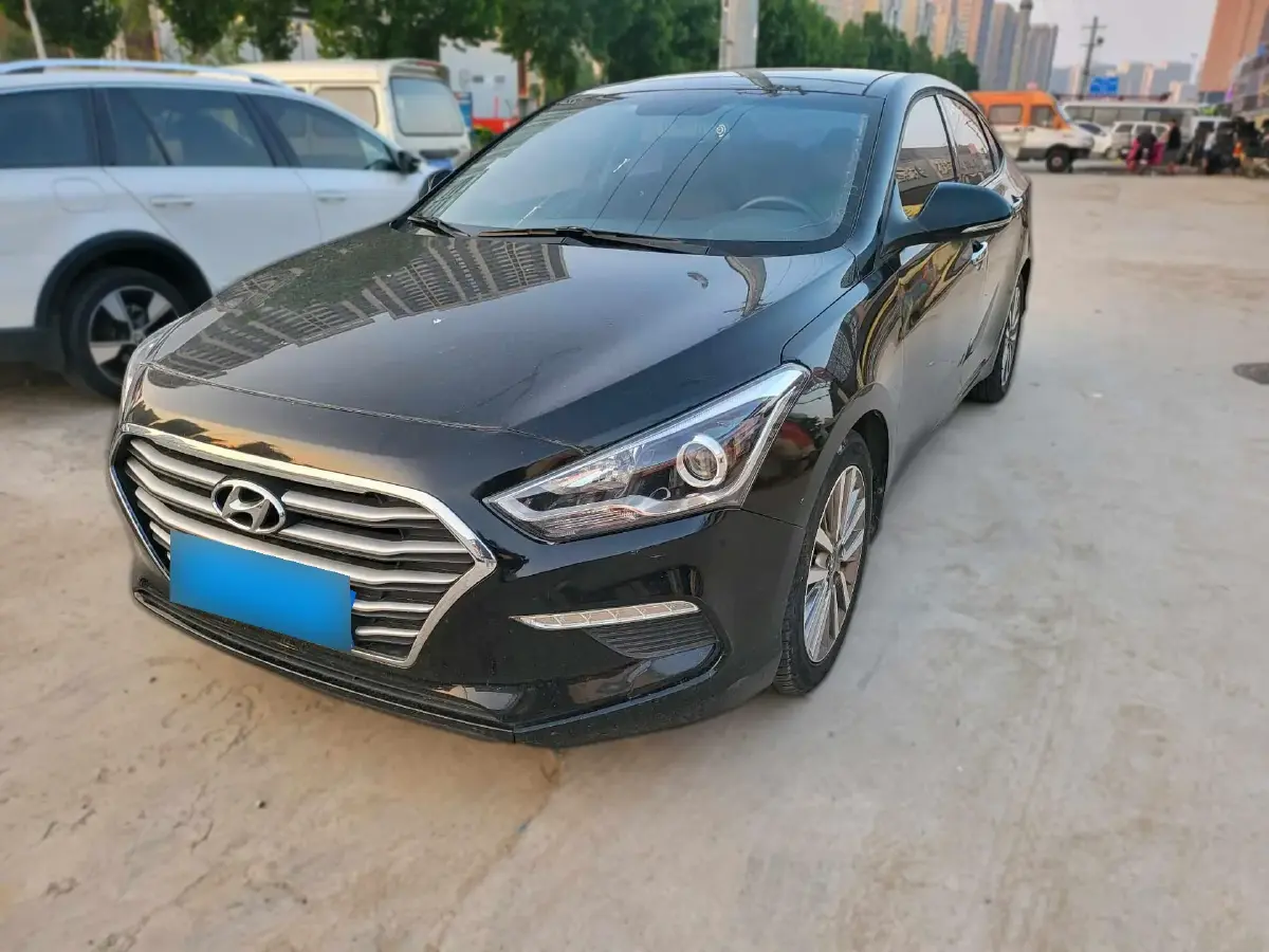 2017 Hyundai Mistra 1.6T 175HP L4 7DCT