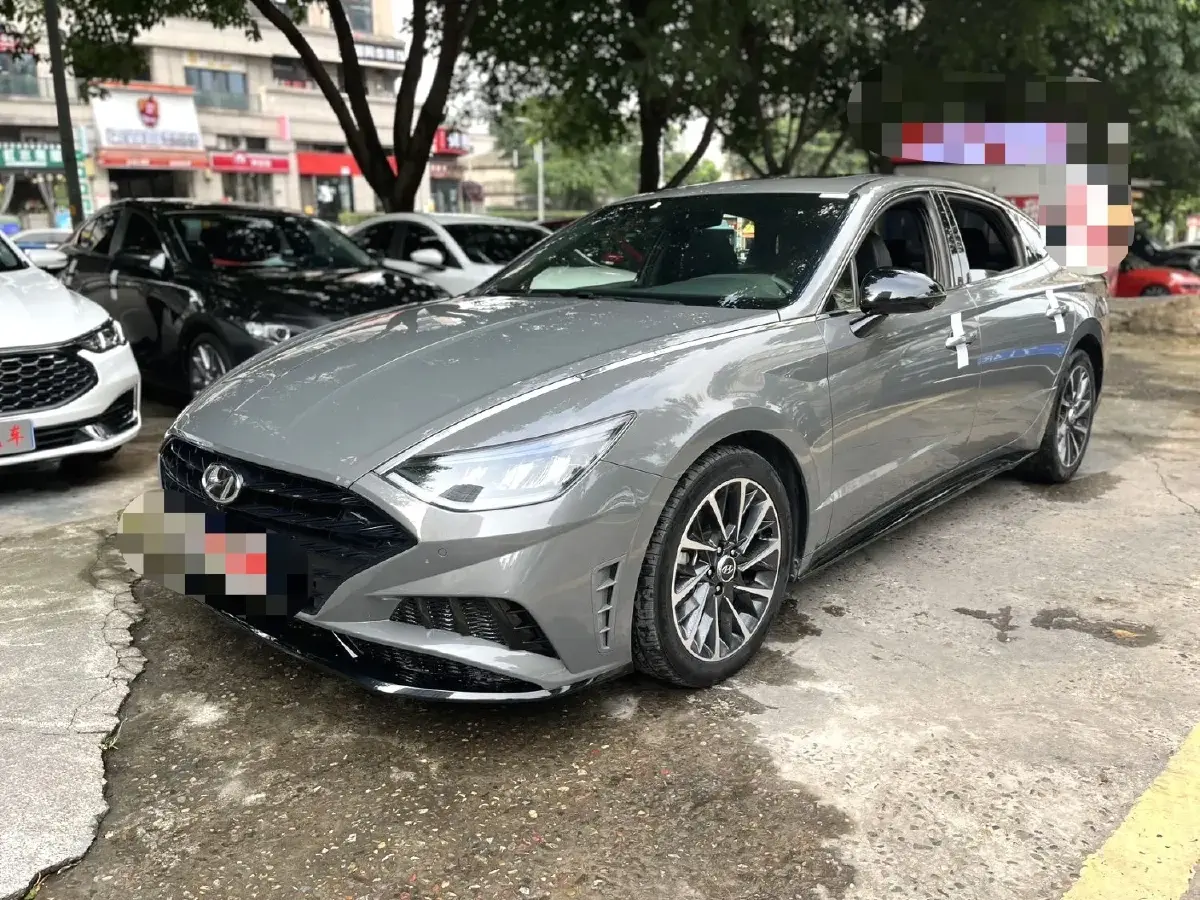2020 Hyundai Sonata 2.0T 240HP L4 8AT