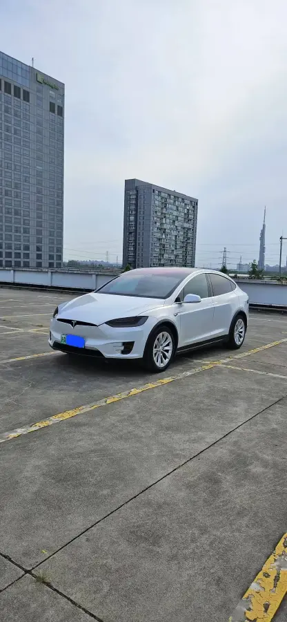 2016 Tesla Model X BEV 75KWH