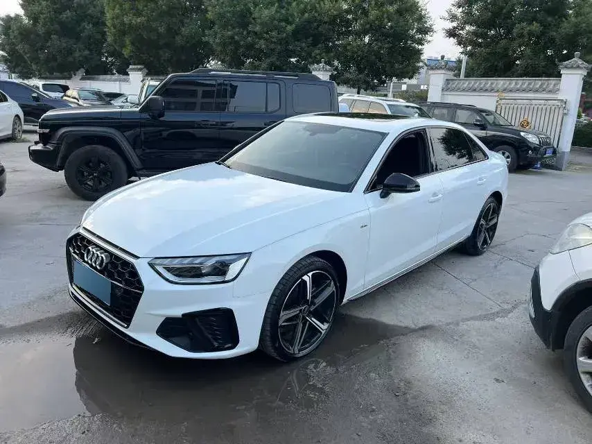 2024 Audi A4L 2.0T 190HP L4 7DCT