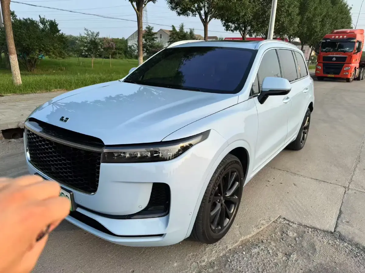 2021 Li ONE Range Extended 131HP REEV 40.5KWH