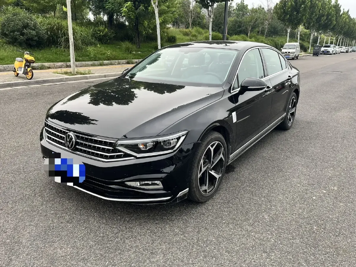 2023 Volkswagen Magotan 2.0T 186HP L4 7DCT