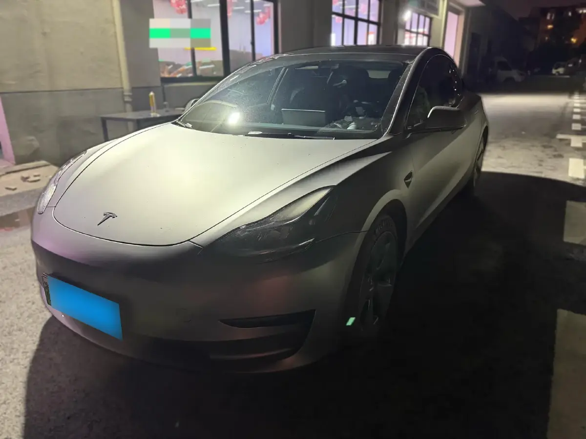 2022 Tesla Model 3 BEV 60KWH