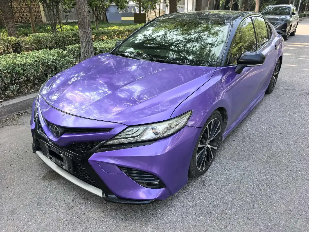 2018 Toyota Camry 2.5L 209HP L4 8AT