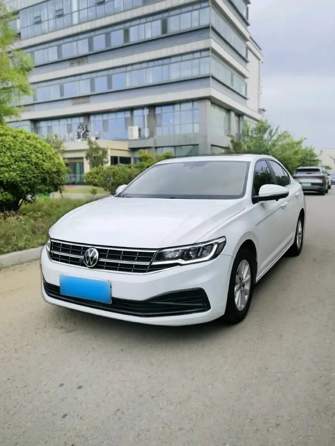 2021 Volkswagen Bora 1.5L 113HP L4 6AT