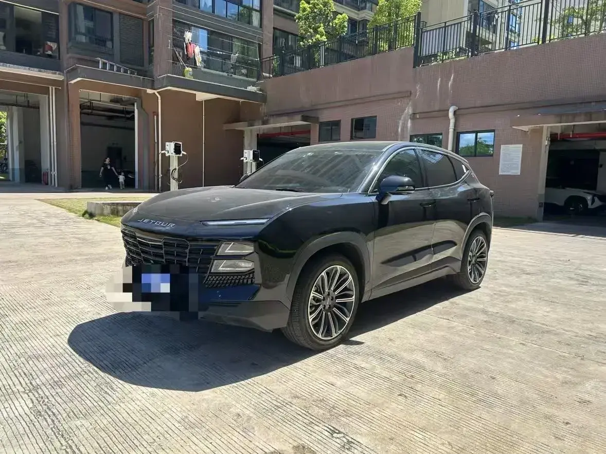 2022 Jetour DASHING 1.6T 197HP L4 7DCT
