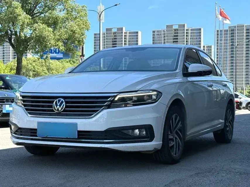 2022 Volkswagen Lavida 1.5L 113HP L4 6AT