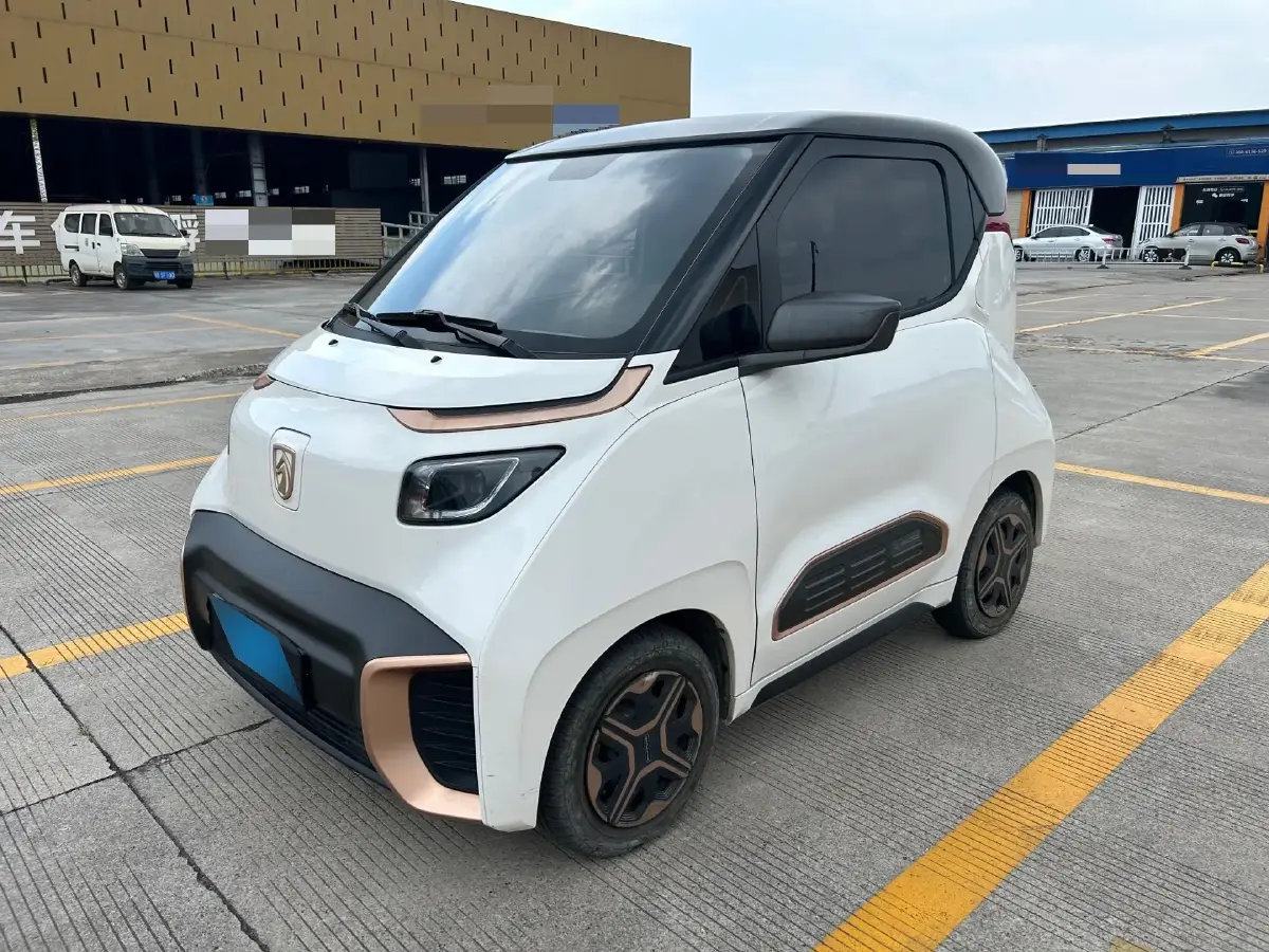2020 BaoJun E200 BEV 28KWH
