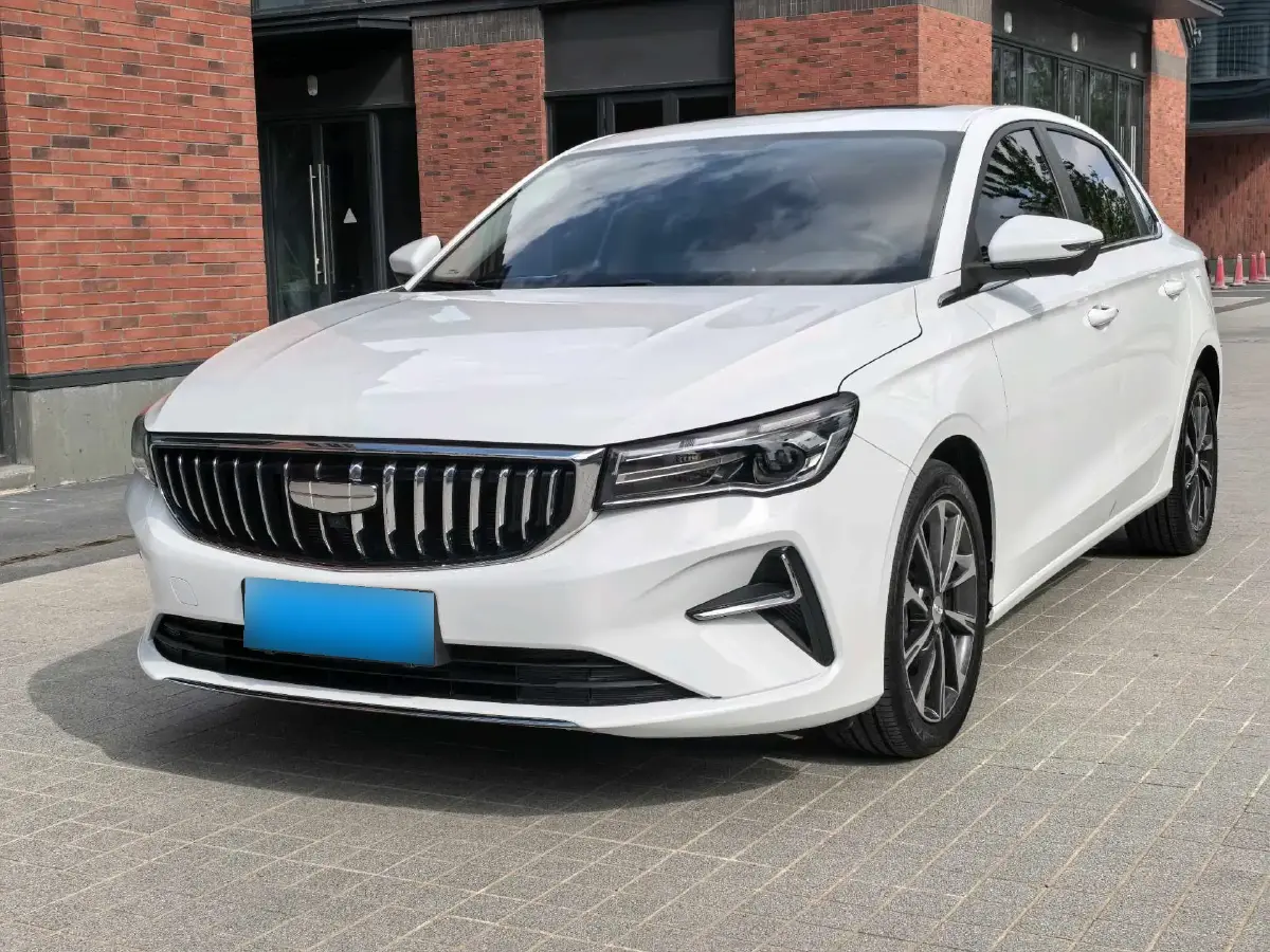 2025 Geely Emgrand 1.5L 127HP L4 CVT