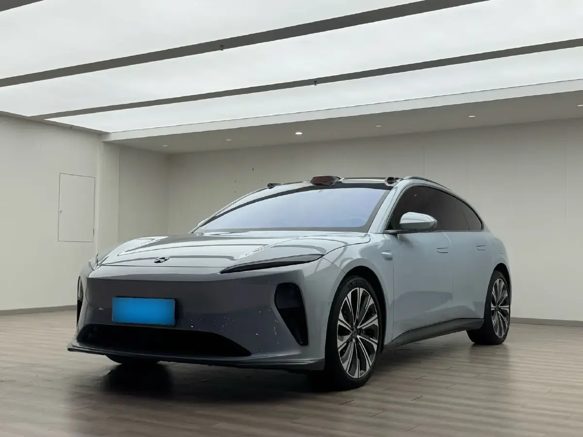 2024 NIO ET5 BEV 75KWH