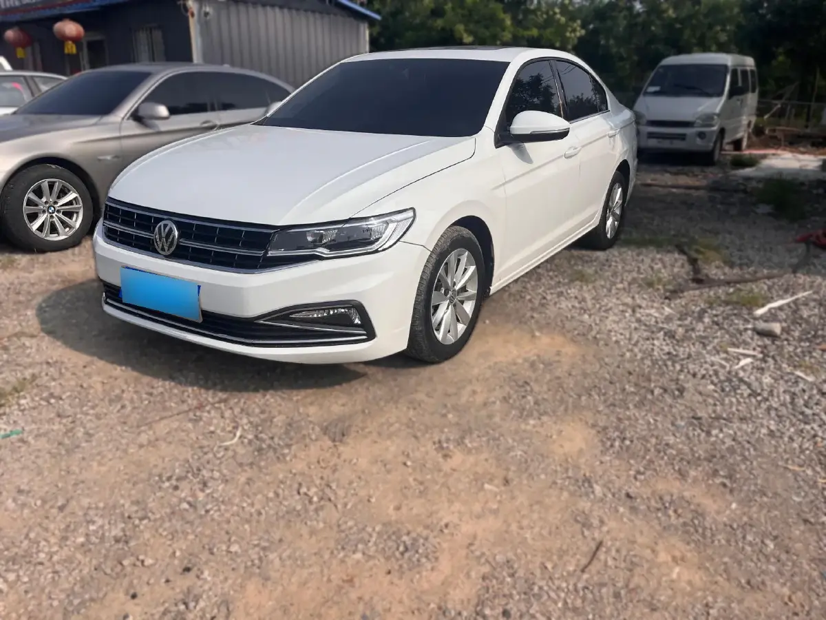 2020 Volkswagen Bora 1.5L 113HP L4 6AT