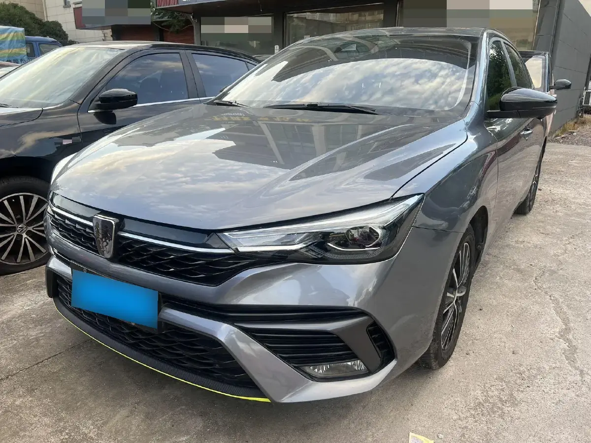 2021 Roewe i5 1.5L 120HP L4 CVT