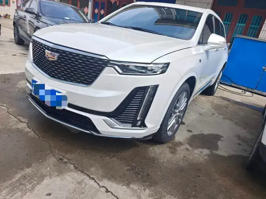 2022 Cadillac XT6 2.0T 237HP L4 9AT