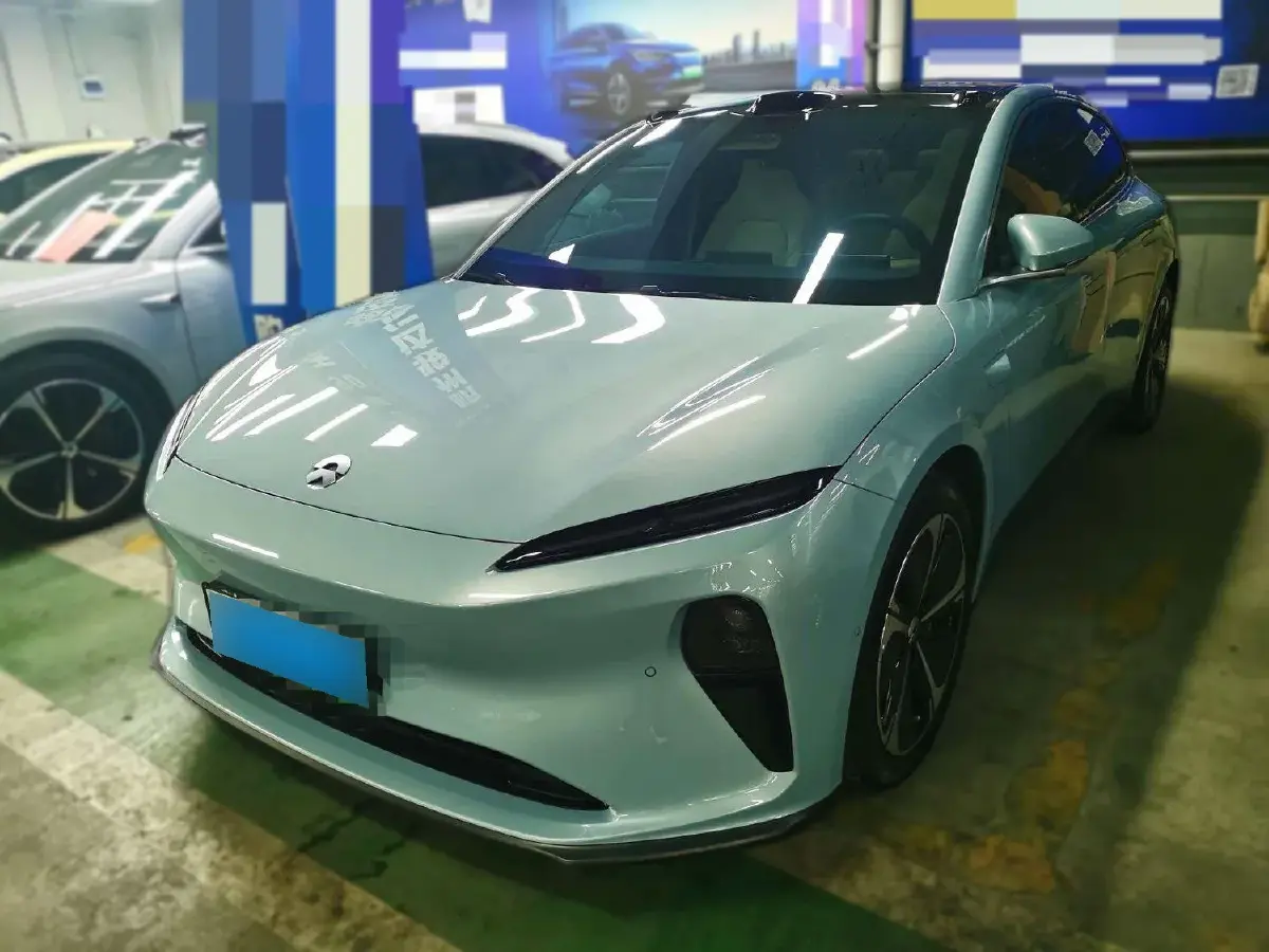 2023 NIO ET5T BEV 75KWH