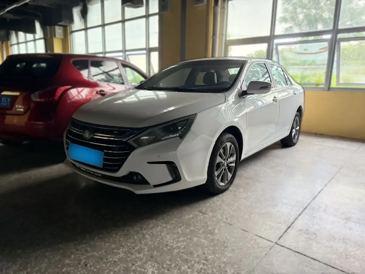2018 BYD Qin 1.5T 154HP L4 6DCT PHEV 15.2KWH