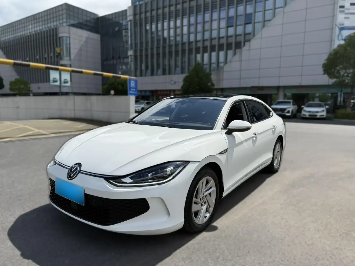 2022 Volkswagen Lamando 1.4T 150HP L4 7DCT