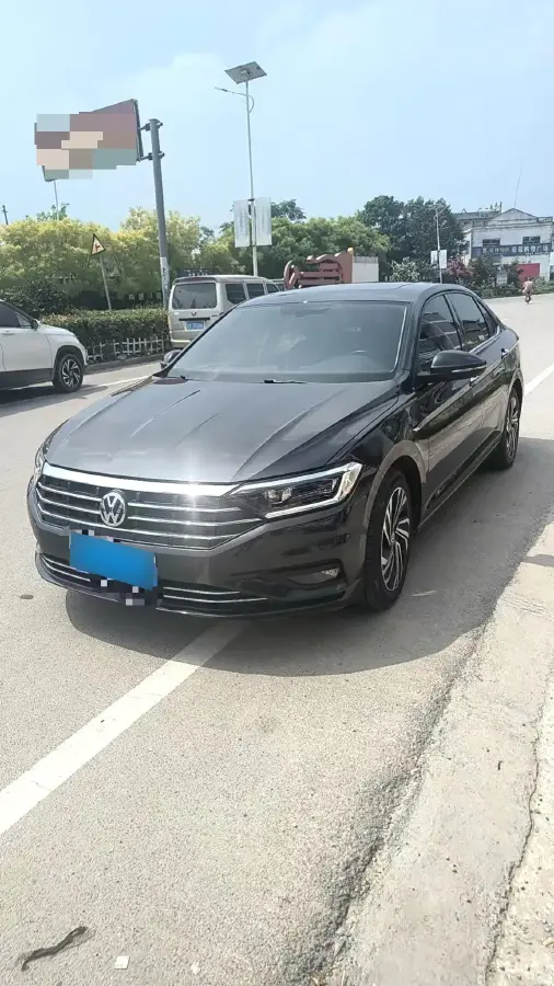 2021 Volkswagen Sagitar 1.4T 150HP L4 7DCT