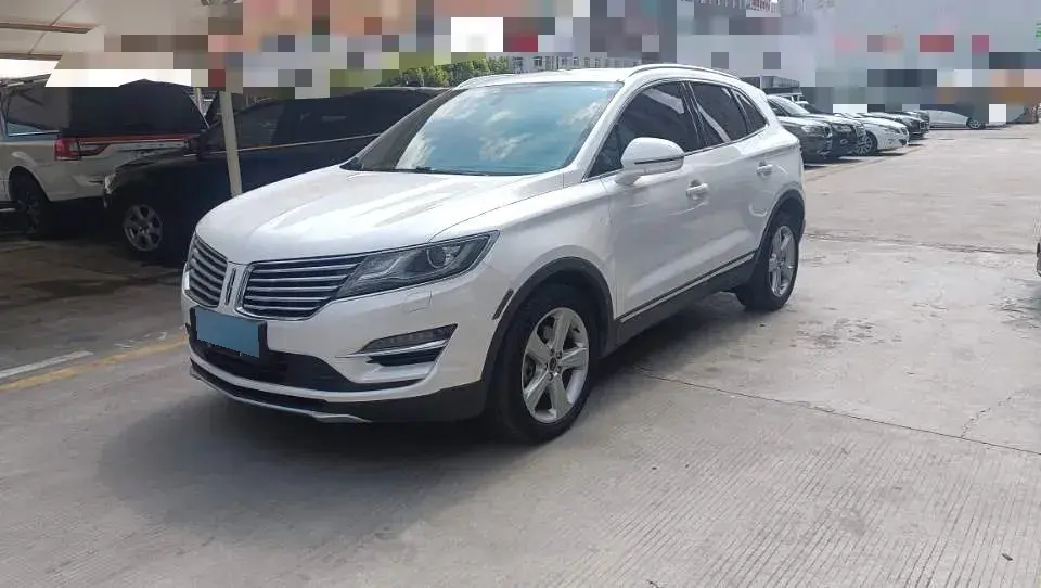 2018 Lincoln MKC 2.0T 203HP L4 6AT
