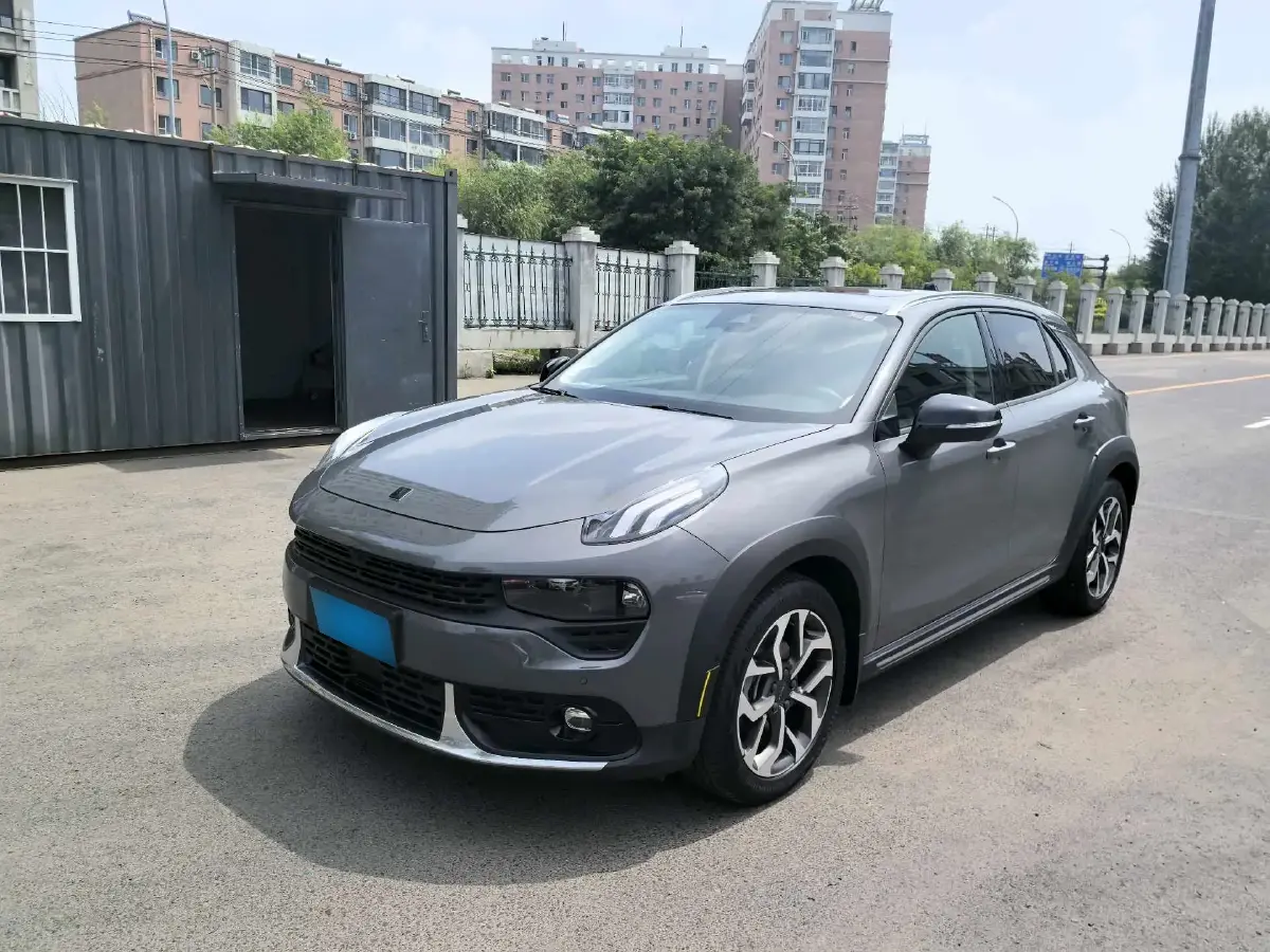 2019 LYNK&CO 02 2.0T 190HP L4 6AT