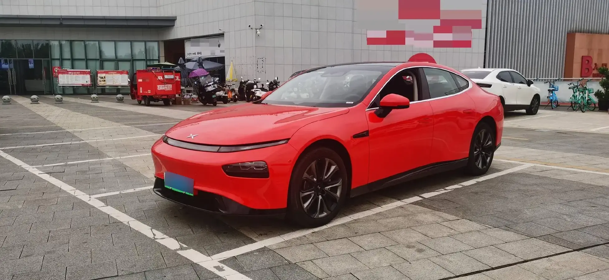 2022 Xpeng P7 BEV 60.2KWH