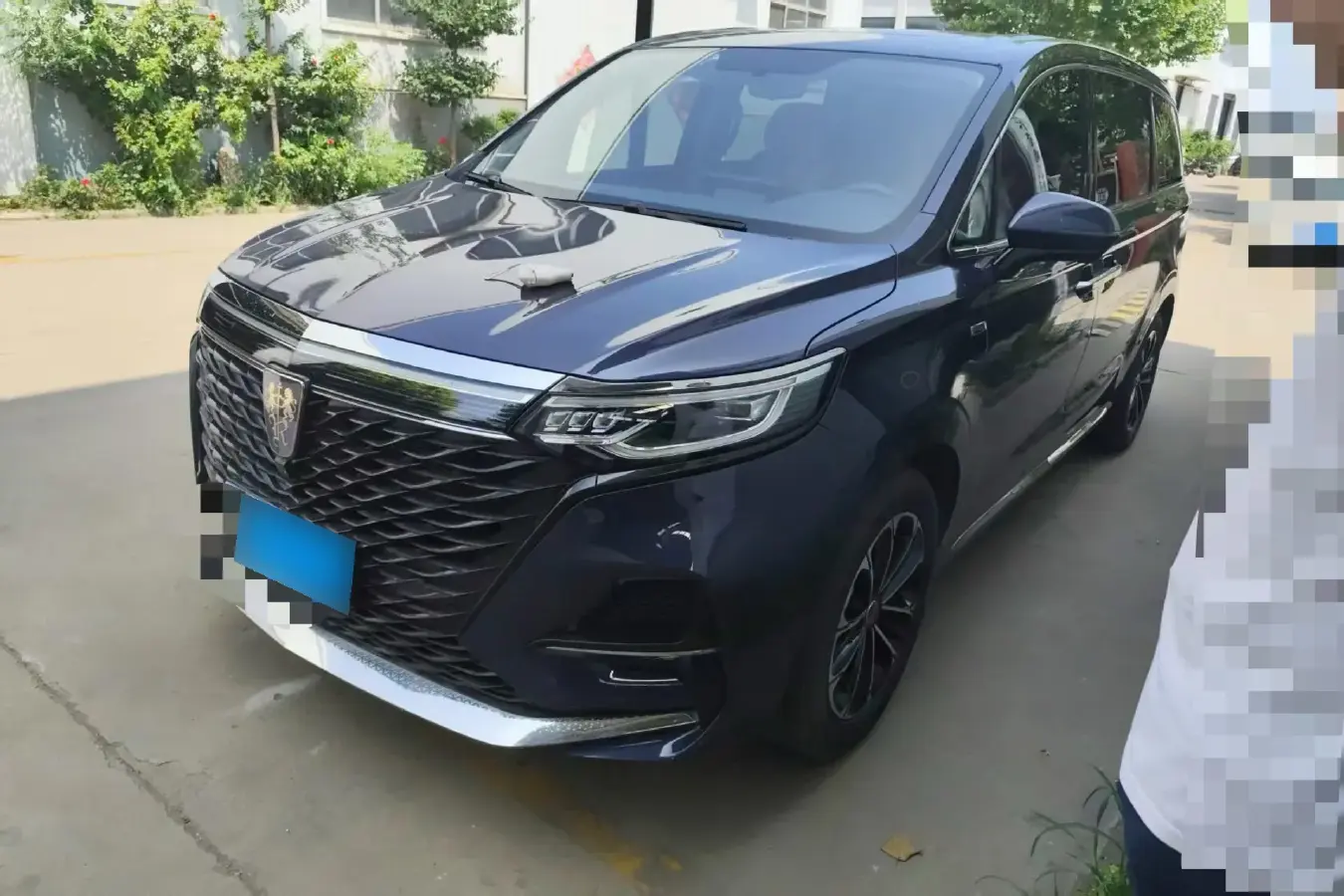 2022 Roewe iMAX8 2.0T 234HP L4 8AT