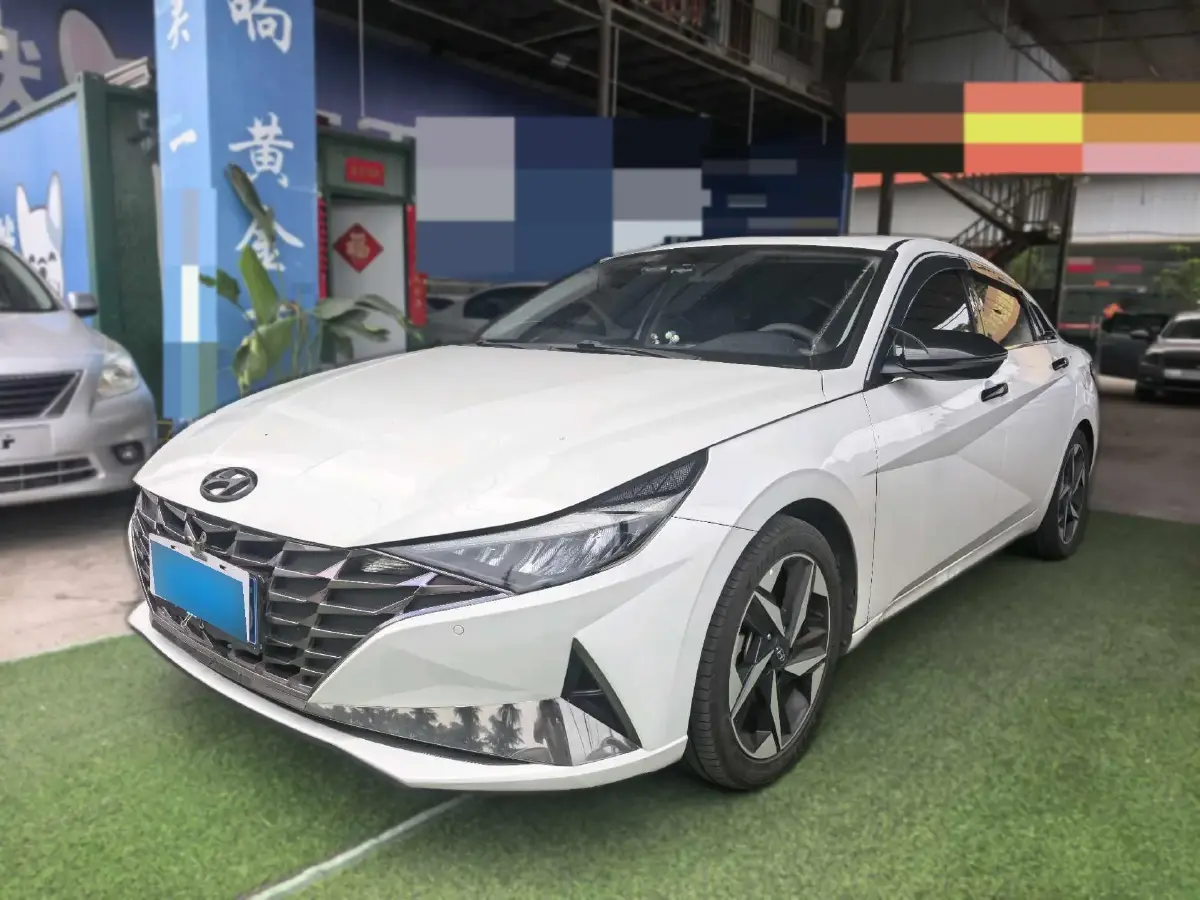 2021 Hyundai Elantra 1.5L 115HP L4 CVT