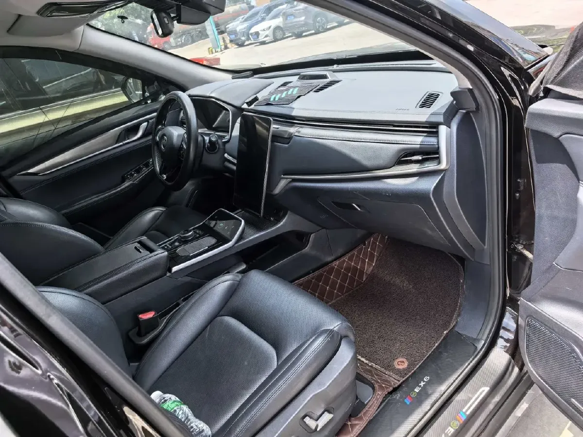 2020 Weltmeister EX6 BEV 69KWH,autocango,china used car exporter,china ev exporter,chinese used car exporter,chinese used ev exporter