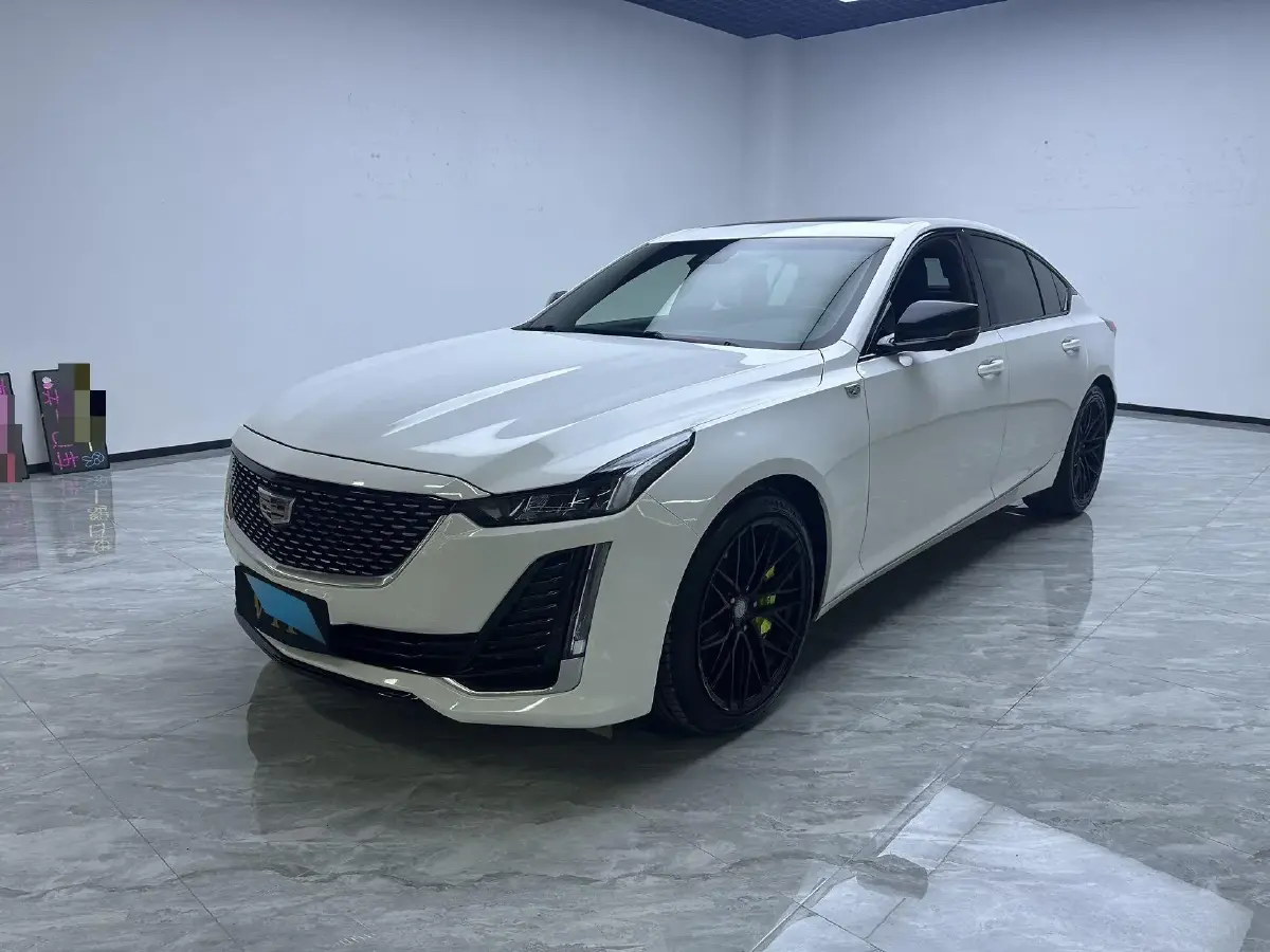2020 Cadillac CT5 2.0T 237HP L4 10AT