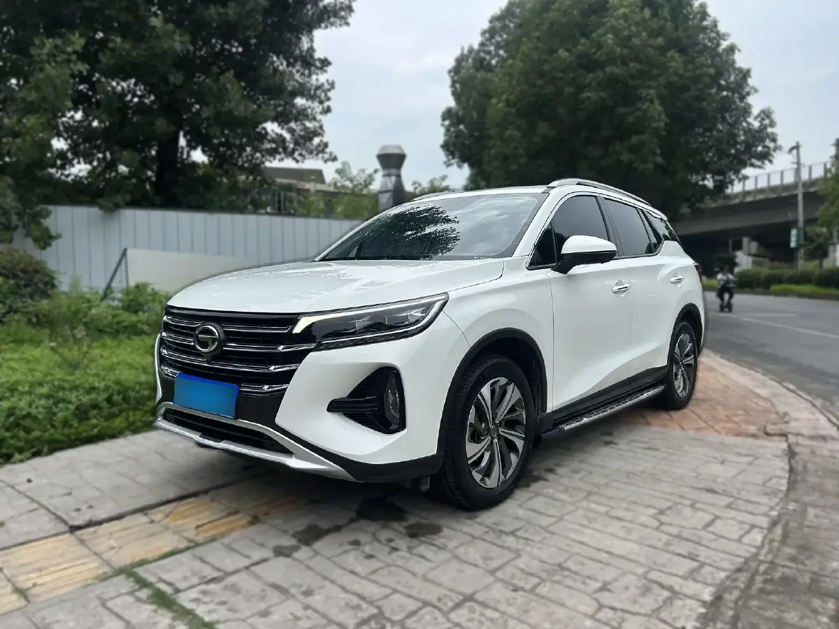 2020 GAC Trumpchi GS4 COUPE 1.5T 169HP L4 7DCT 2020 GAC Trumpchi GS4 COUPE 1.5T 169HP L4 7DCT