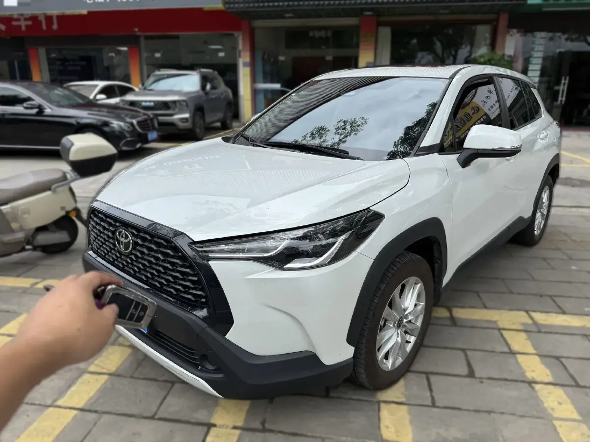 2024 Toyota Corolla Cross 2.0L 171HP L4 CVT