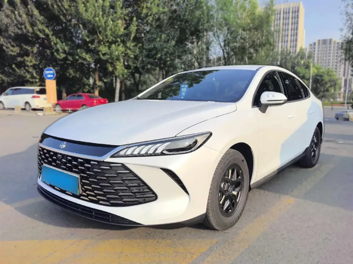 2025 BYD Qin Plus 1.5L 101HP L4 E-CVT PHEV 7.68KWH