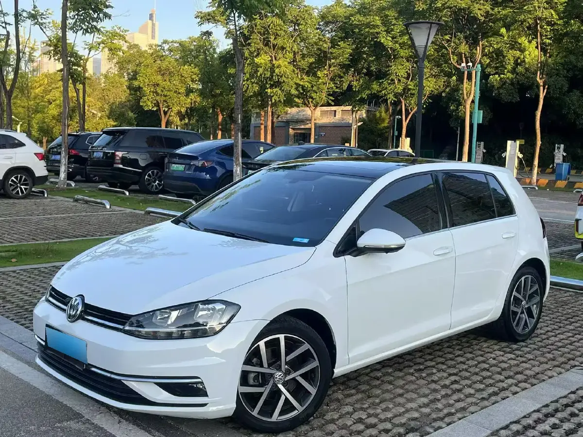 2020 Volkswagen Golf 1.4T 150HP L4 7DCT