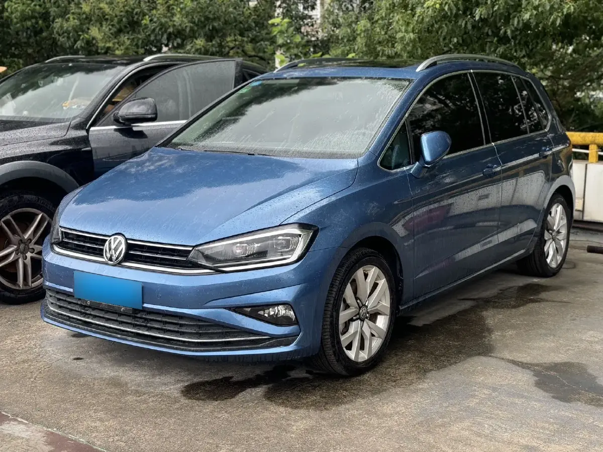 2019 Volkswagen Golf Sportsvan 1.4T 150HP L4 7DCT