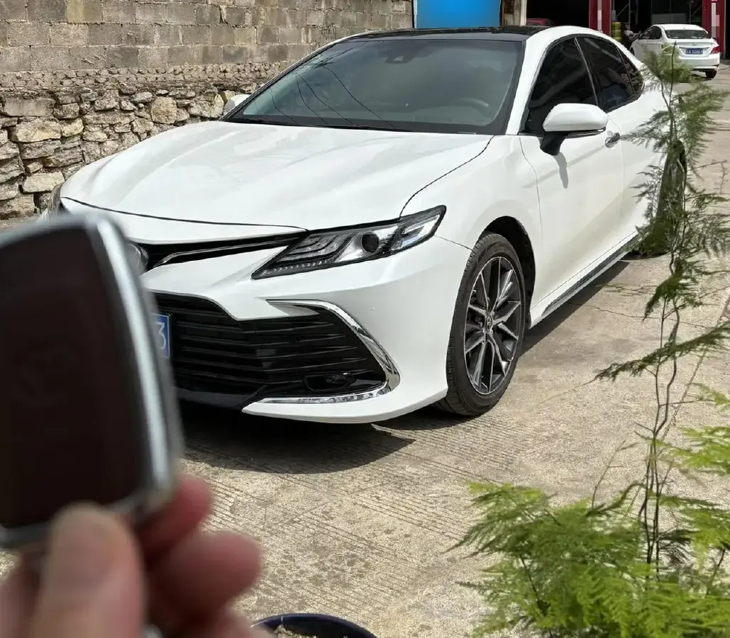 2023 Toyota Camry 2.5L 207HP L4 8AT