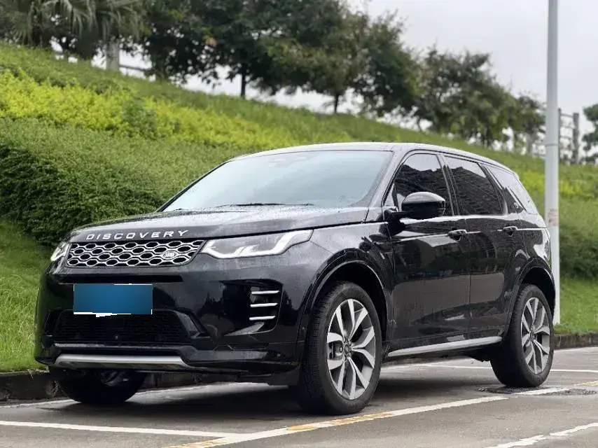 2024 Land Rover Discovery Sport 2.0T 249HP L4 9AT