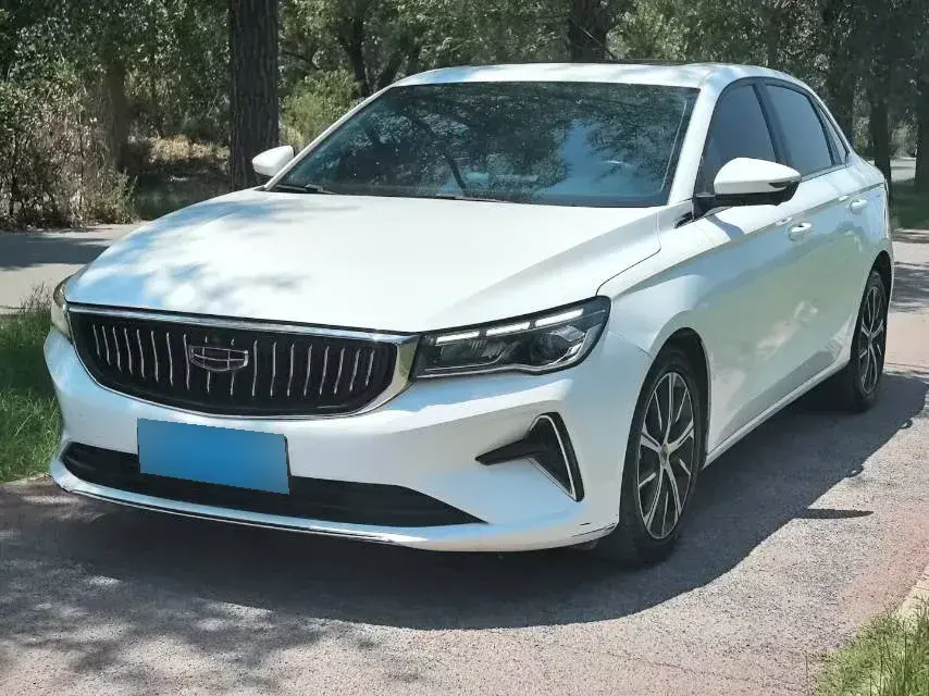 2022 Geely Emgrand L 1.4T 141HP L4 CVT