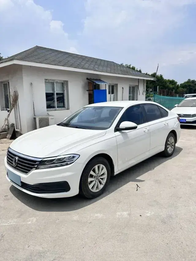 2022 Volkswagen Lavida 1.5L 113HP L4 6AT