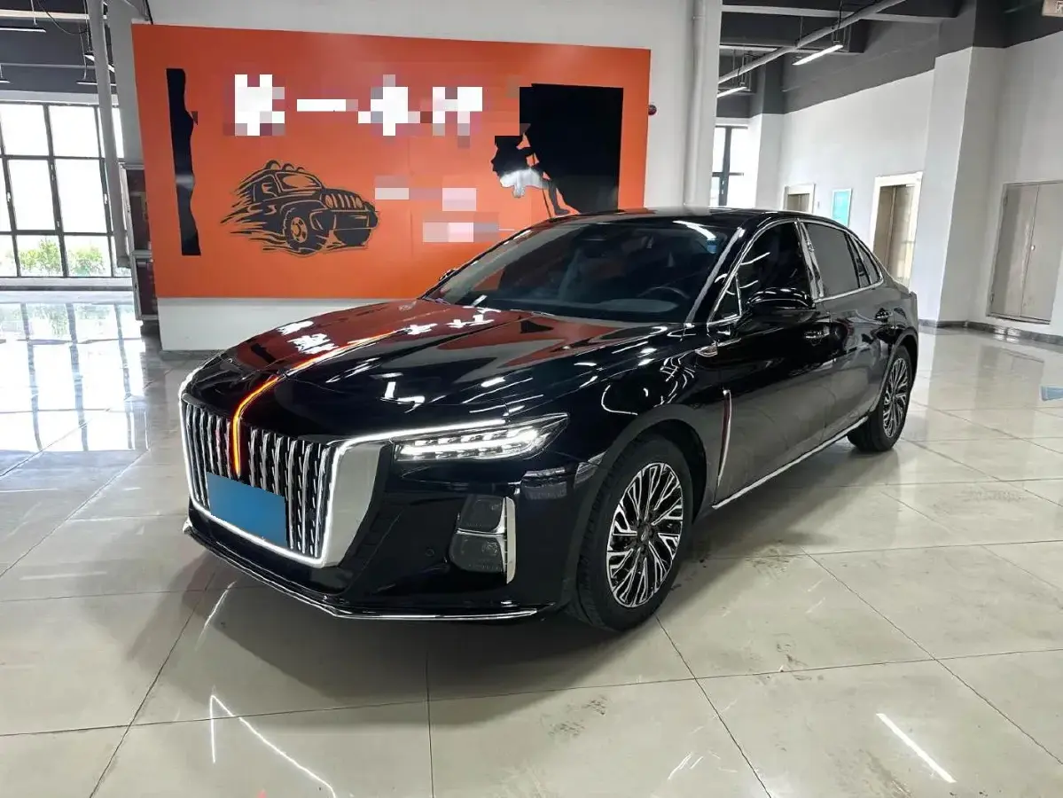 2024 HongQi H5 2.0T 224HP L4 8AT